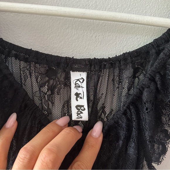 Rat and Boa Black Lace Dress - Picture 4 of 7